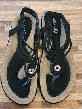 Socofy Black Strappy Post Toe Thong Sandal